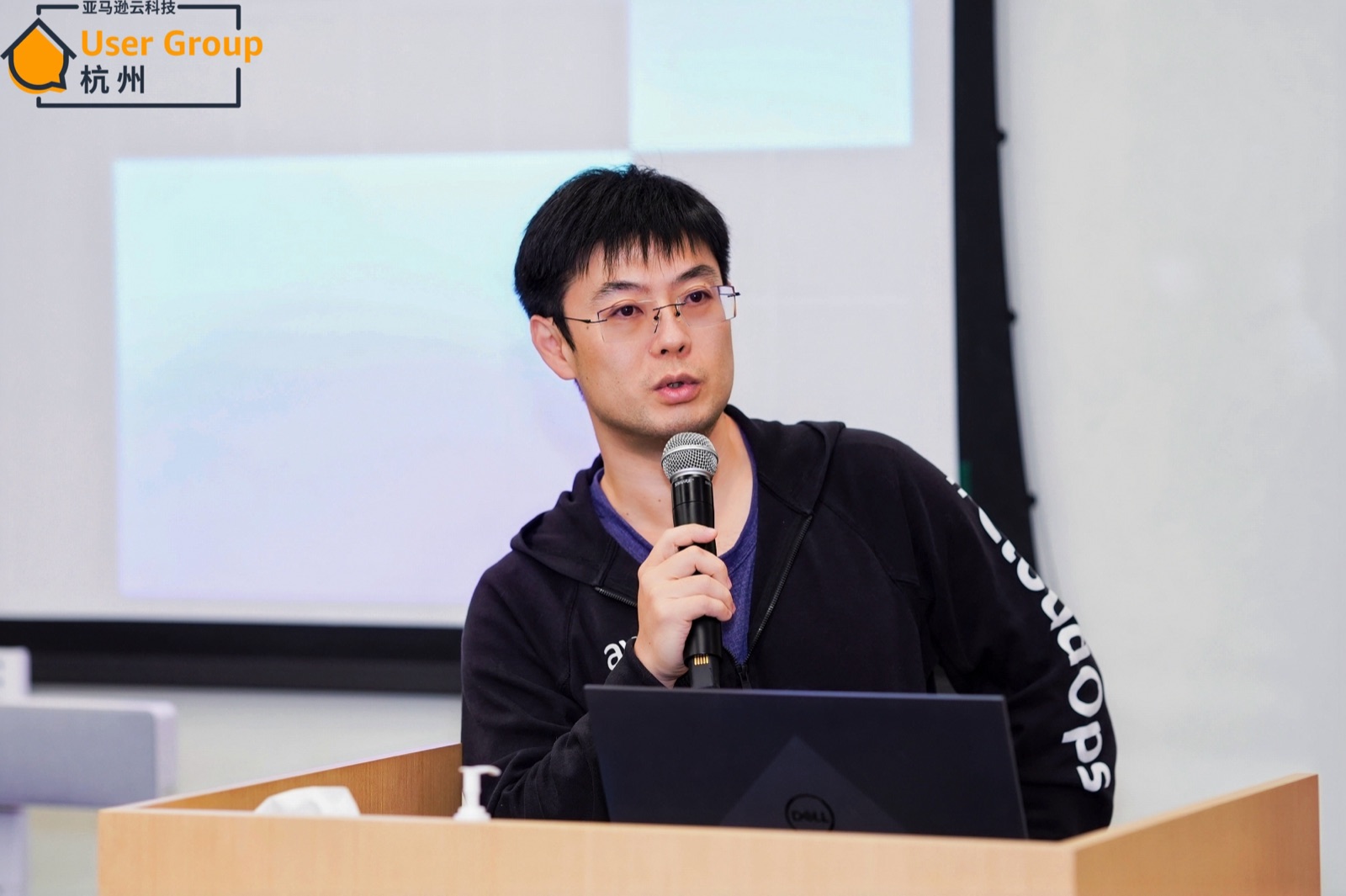 现场嘉宾分享 GraphRAG 与 AI Memory 相关实践